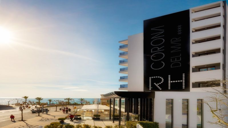 El Hotel RH Corona del Mar confía en Lhost para devolver sonrisas